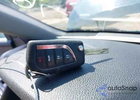 2019 Toyota Camry Le from USA, damaged, VIN 4T1B11HK2KU760844